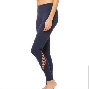 ALO Yoga Entwine Leggings